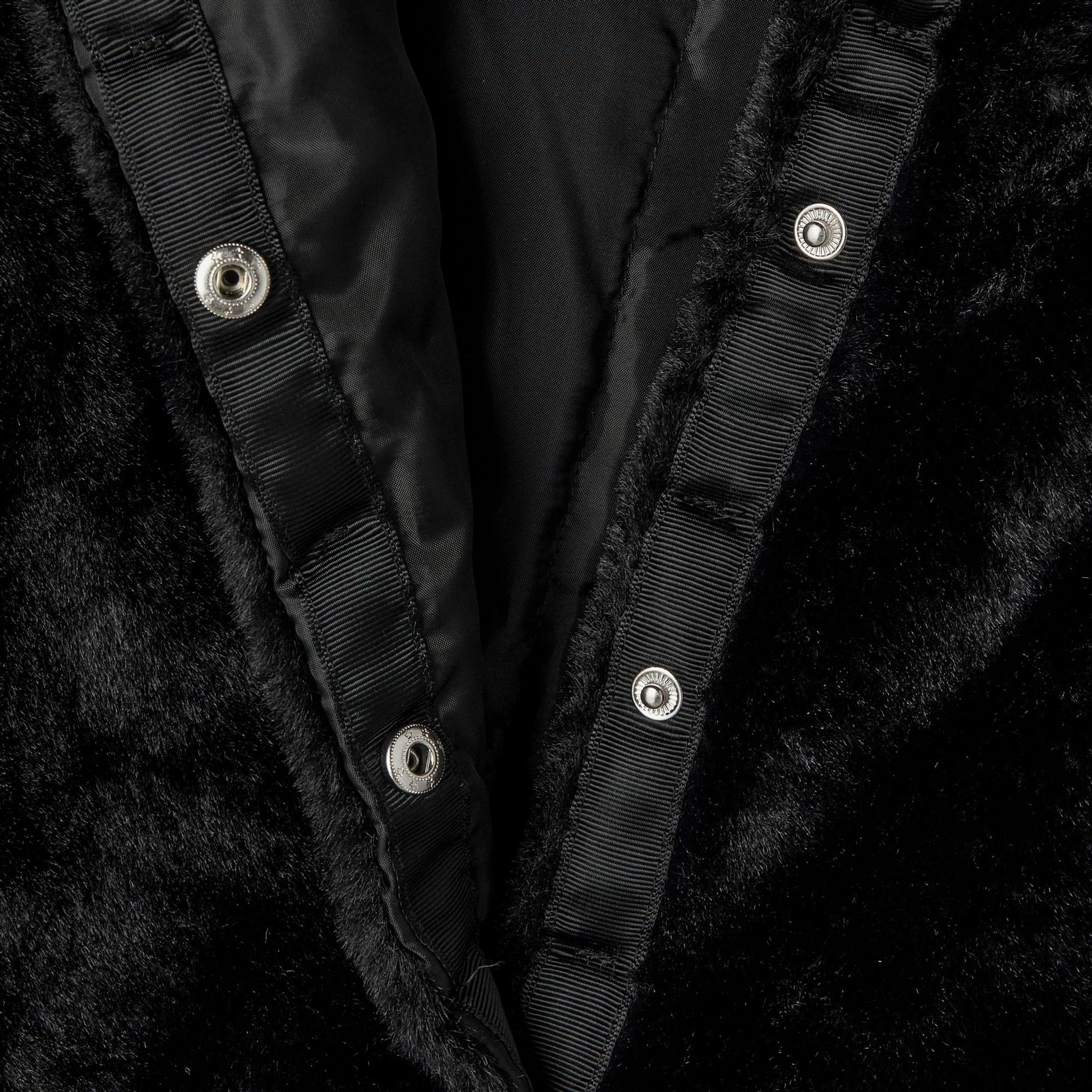 Name It Faux Fur Jacke Mädchen Schwarz 5 Name It Faux Fur Jacke Mädchen Schwarz – Bild 3